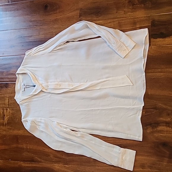 🎊Host Pick🎊 Reiss Morgan Tie Neck Blouse - Picture 5 of 16